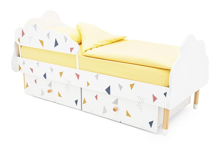 Кровать в детскую Stumpa Облако "Треугольники желтый, синий, розовый" в Барнауле - изображение 3