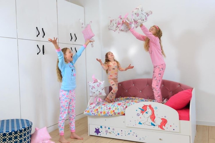 Детская кровать с бортиками Звездочка с бортиком, Розовый в Барнауле - изображение 9